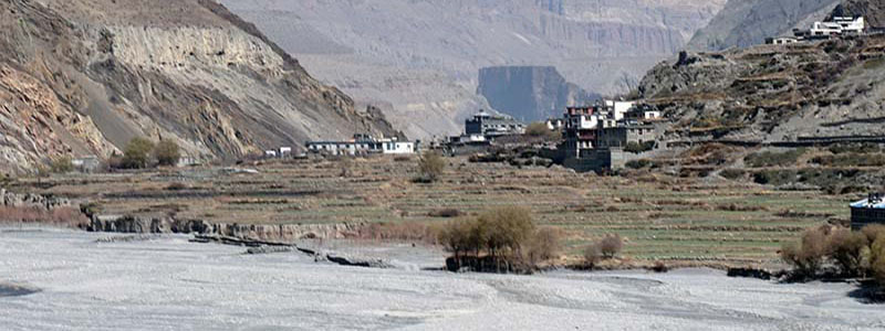 Kagbeni trail to Uppermustang